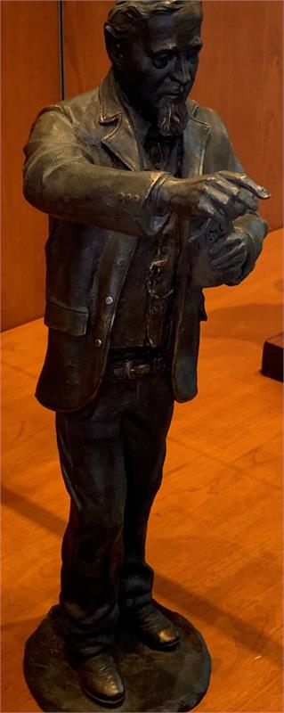 25 Years of Monumental Art 9