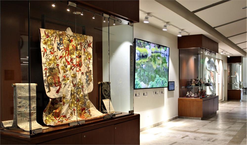 Iwai Expressions of Seasonal Celebrations in Japan 8